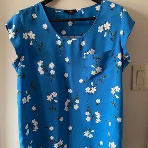 Dalia Bright Blue with White Flowers Cap Sleeve Blouse  Size L